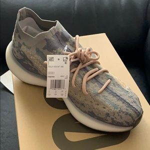 Yeezy boost 380